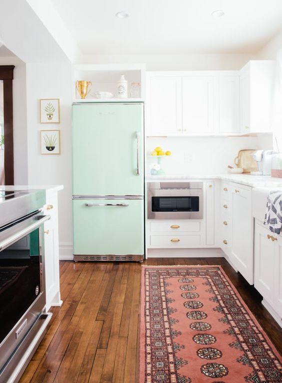 10 Tips to Organize Your Refrigerator-With Inspiring Before & After Photos!