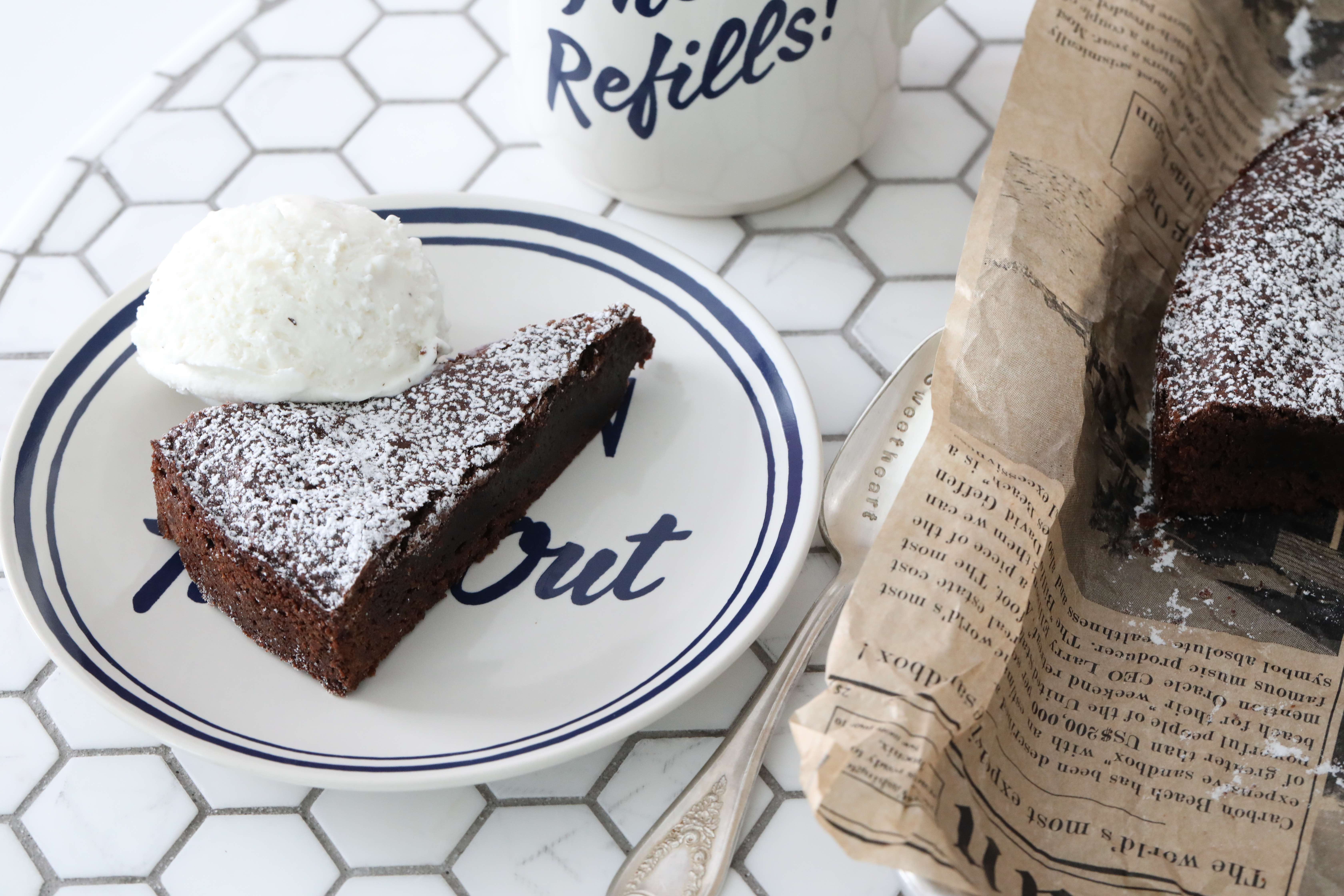 Swedish Kladdkaka AKA The Gooey-ist, Fudgiest, Best Chocolate Cake Ever