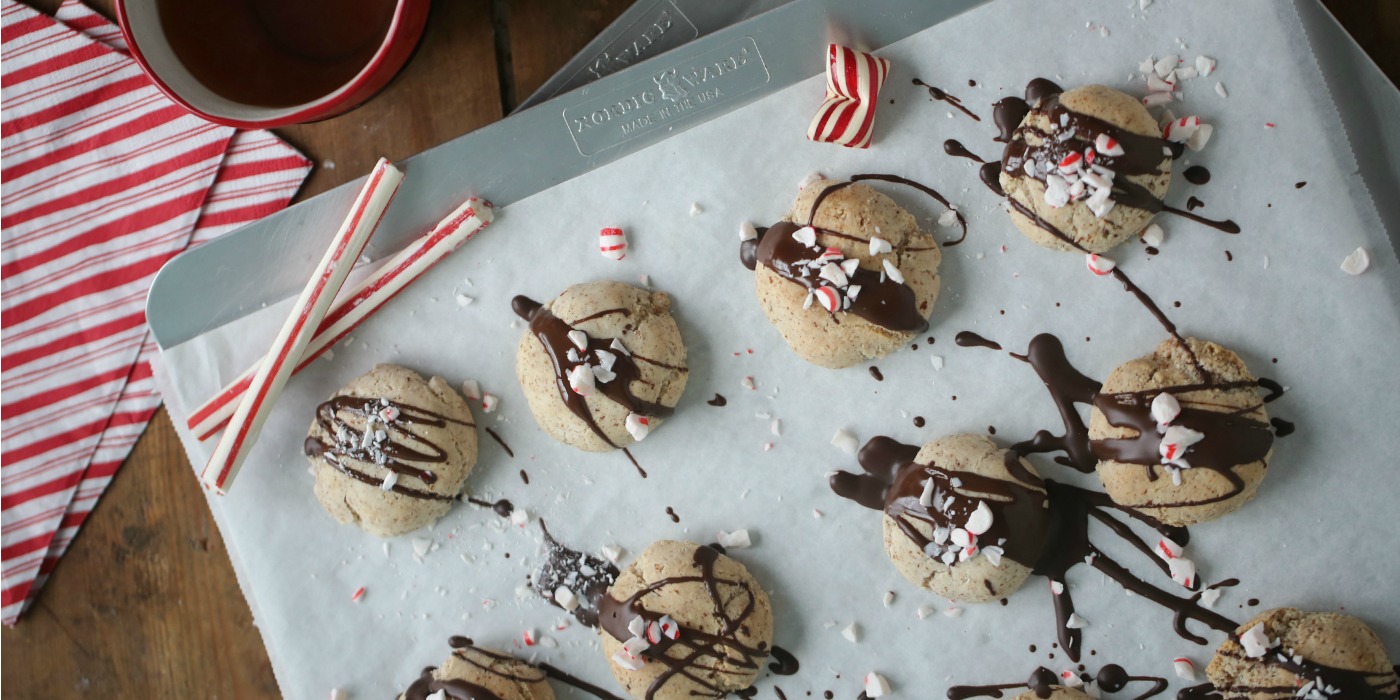 Classic Norwegian Holiday Almond Cookies