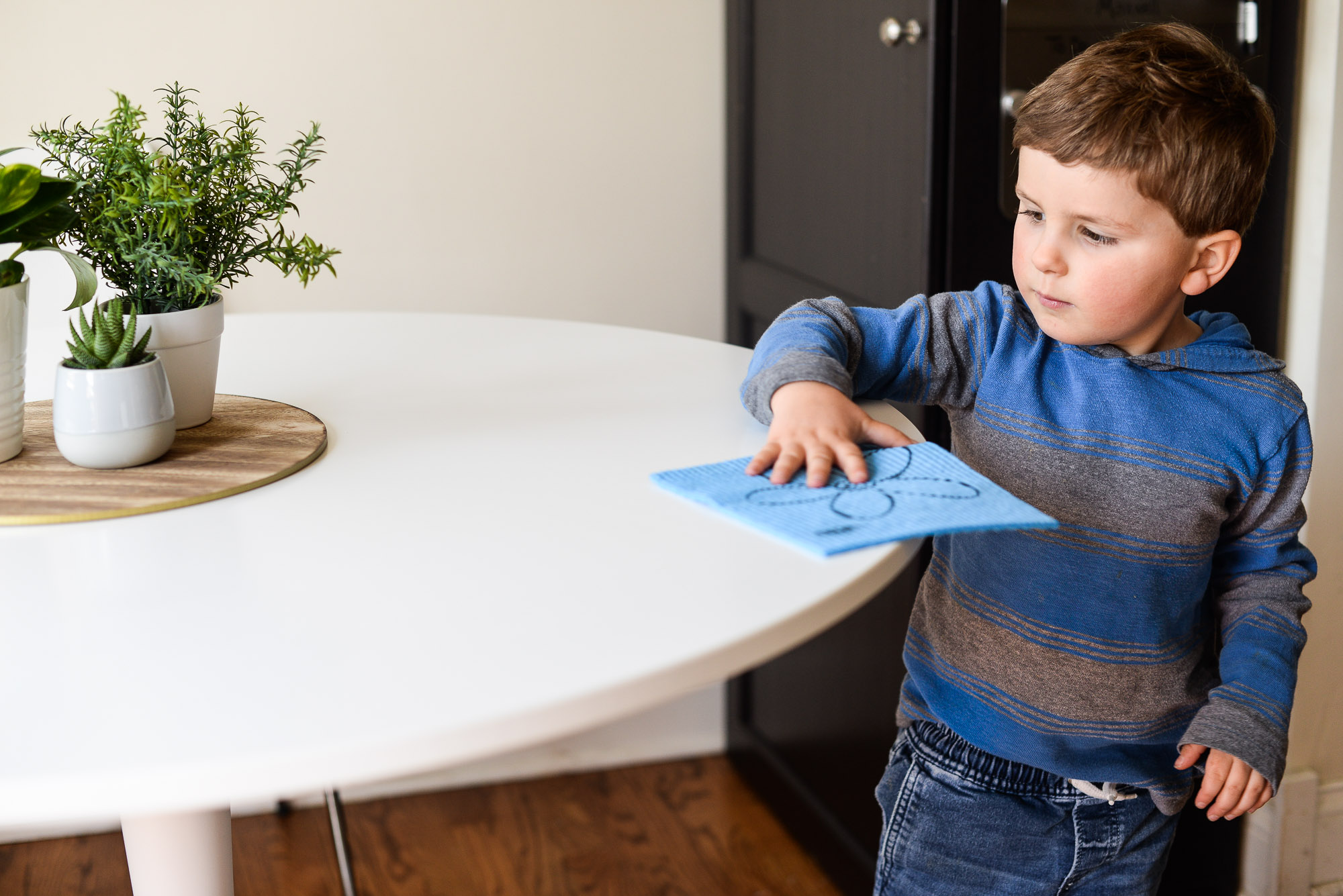 5 First Time Chores for Little Kids