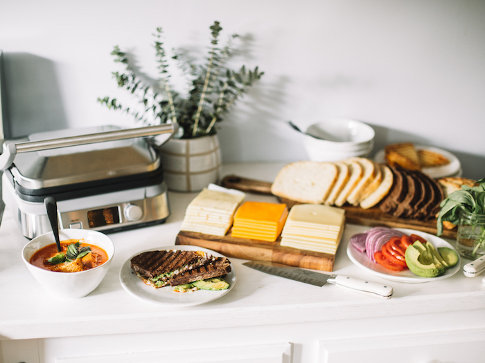 Put Together a Grilled Cheese and Tomato Soup Bar for a Toasty Winter Party