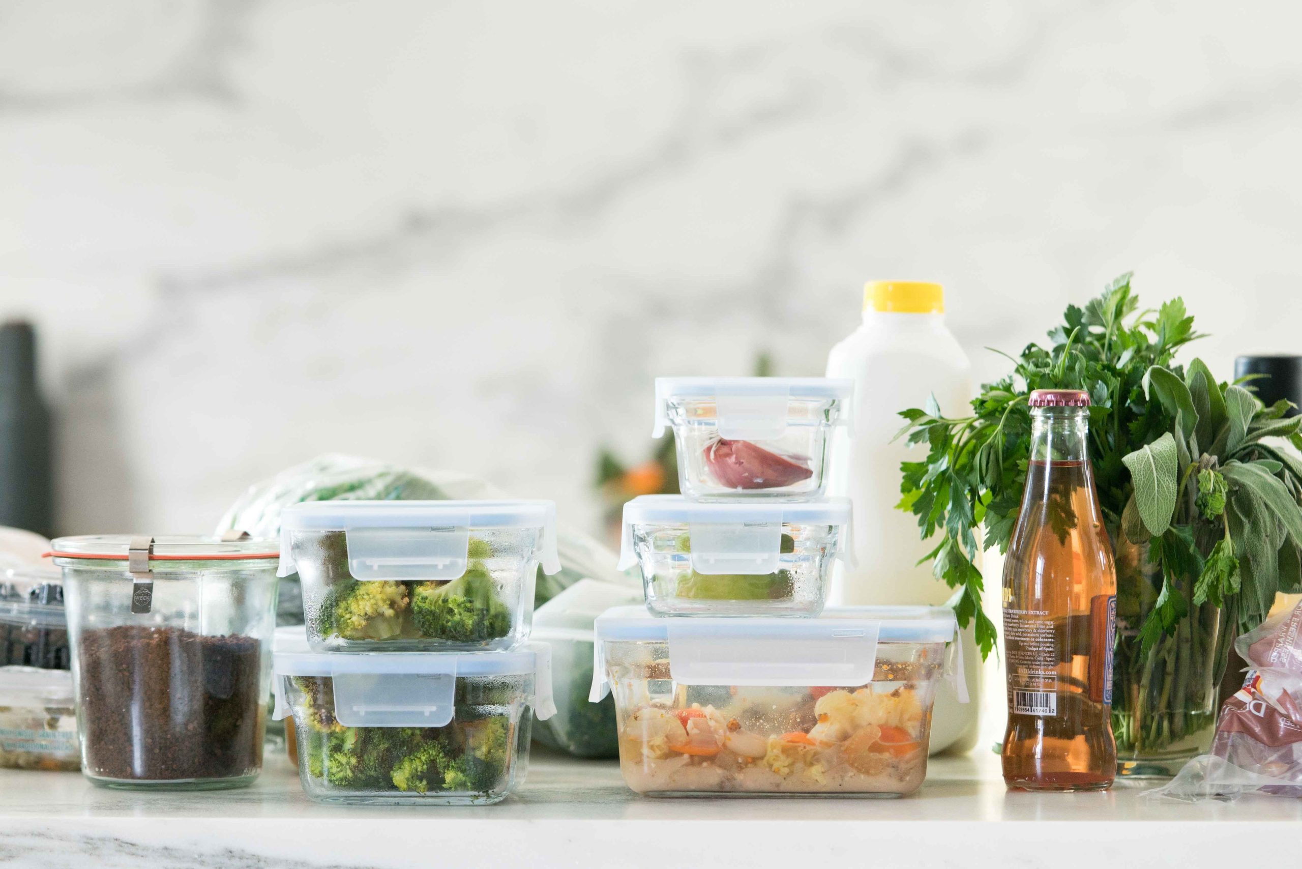 5 Steps to the Pre-Holiday Fridge Clear Out