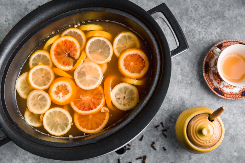 Slow Cooker Hot Toddies That Will Give You Major Cozy, Self-Care Vibes