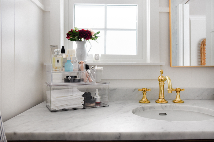 How to Organize Your Bathroom Counter