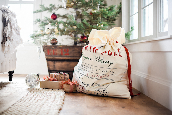 How to Prep Your Living Room for Christmas Morning
