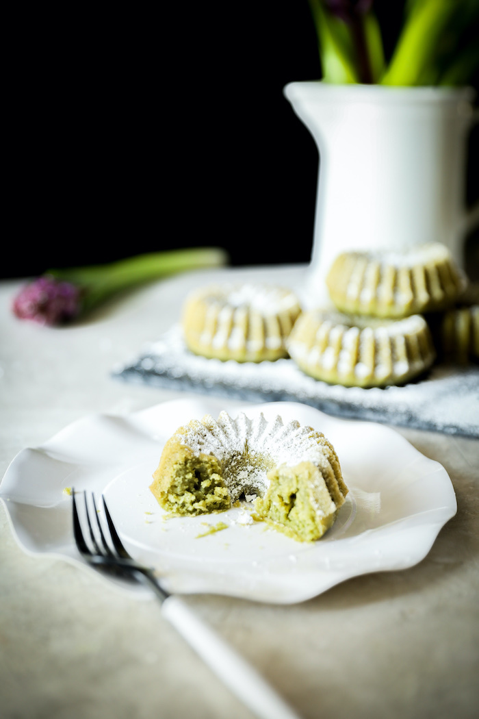 Vegan Matcha Mini Cakes