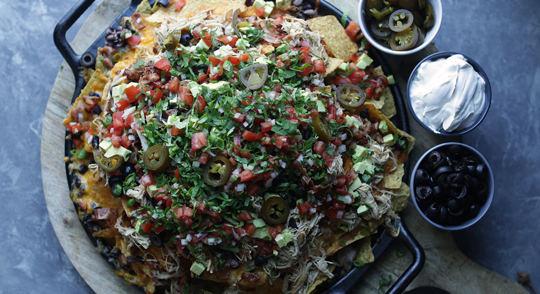 Loaded Slow Cooker Chicken Nachos