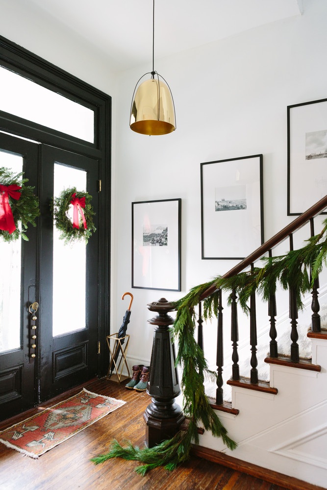 Stress-Free Ways to Decorate for the Holidays