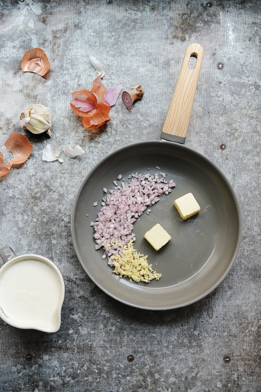 Basil Ravioli Recipe with Creamy Shallot Sauce