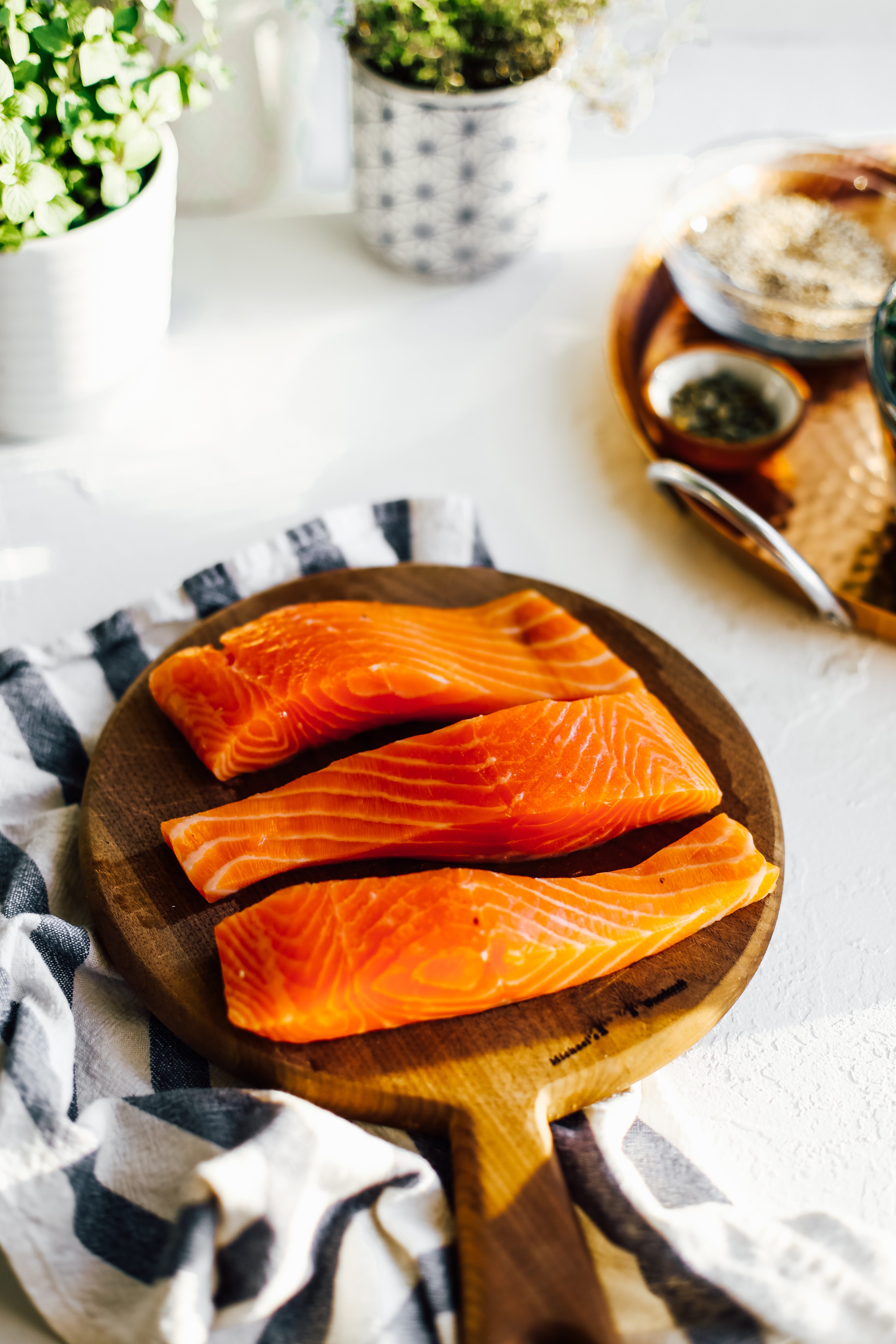 Citrus, Avocado, & Quinoa Blackened Salmon Bowl | The Inspired Home