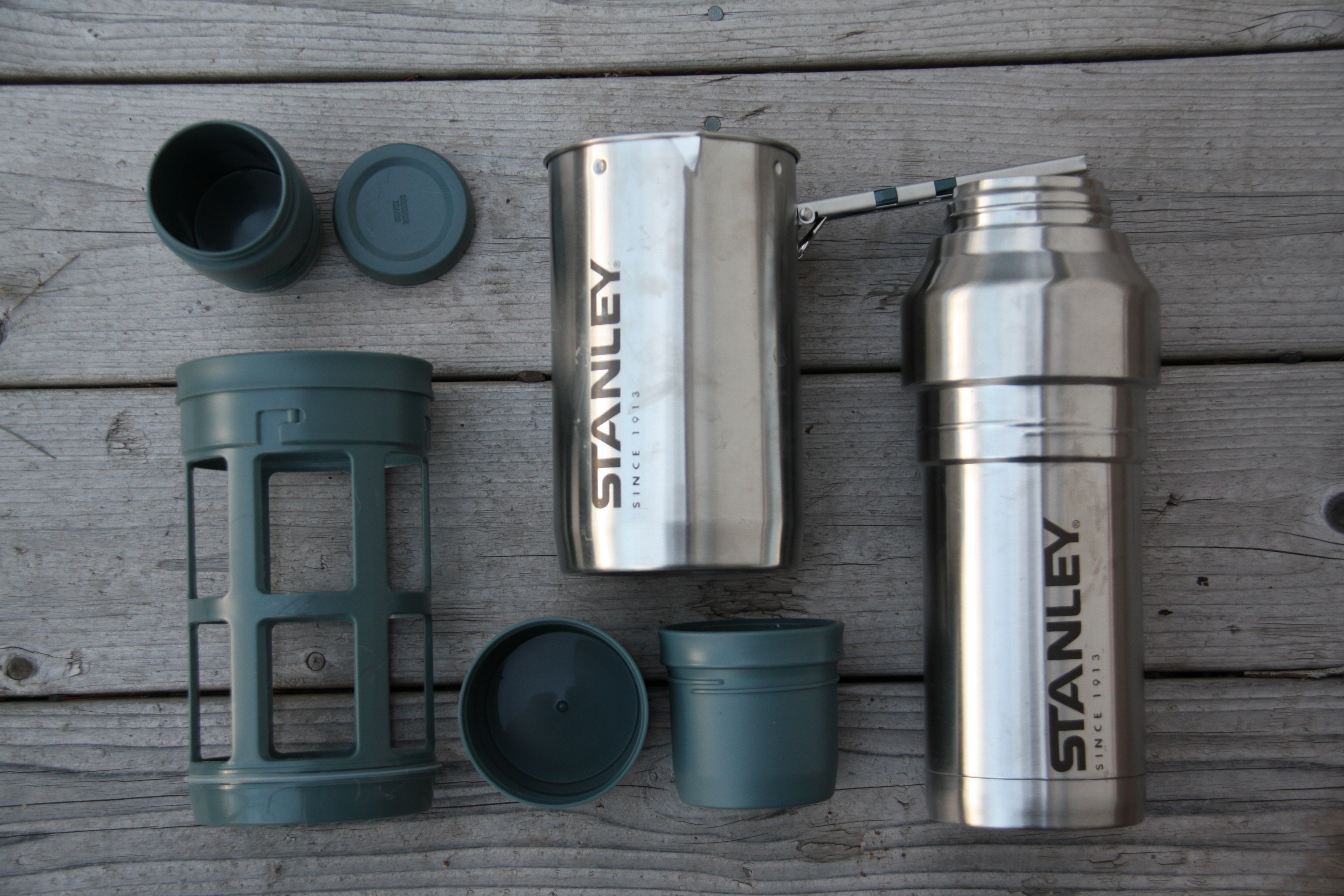 Stanley 1.1-Quart Stainless Steel Insulated Water Bottle in the Water  Bottles & Mugs department at