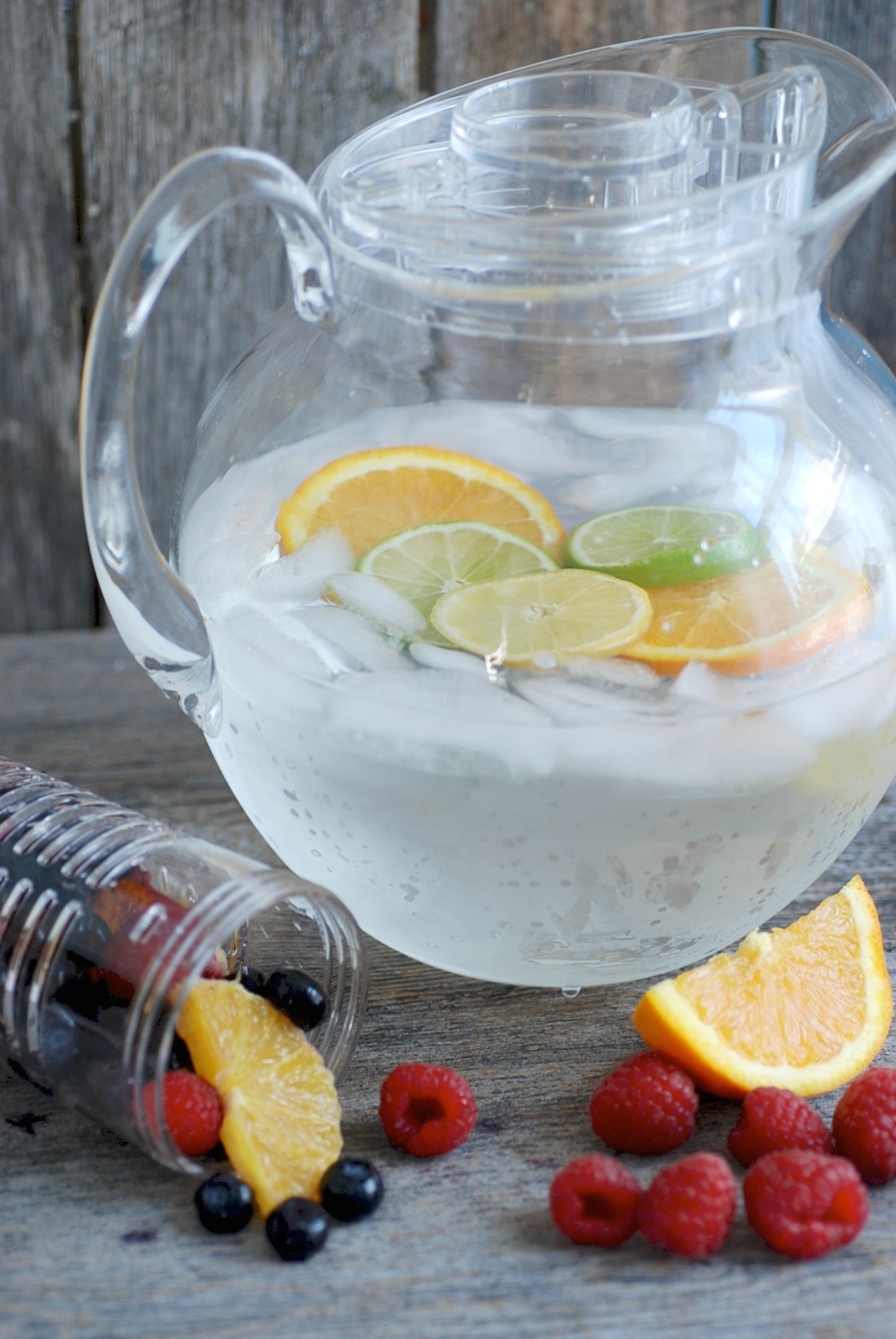 https://theinspiredhome.com/wp-content/uploads/2023/02/Infused-Water-4.jpg