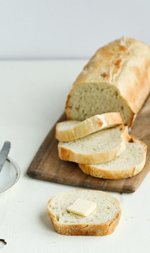 White Bread Recipe for Bread Makers - Easy, Fresh, and Delicious Homemade  Bread Made Simple! - Serein Wu