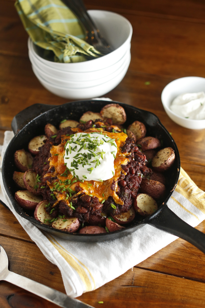 Cooking with Cast Iron {Complete Guide} - FeelGoodFoodie