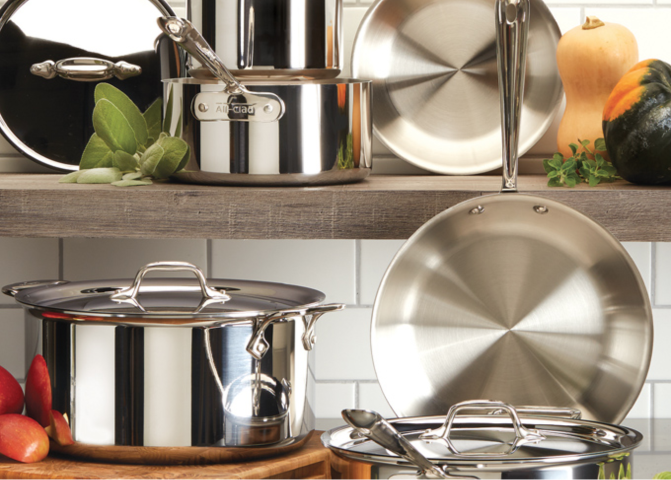 How to Choose Cookware for Your Registry