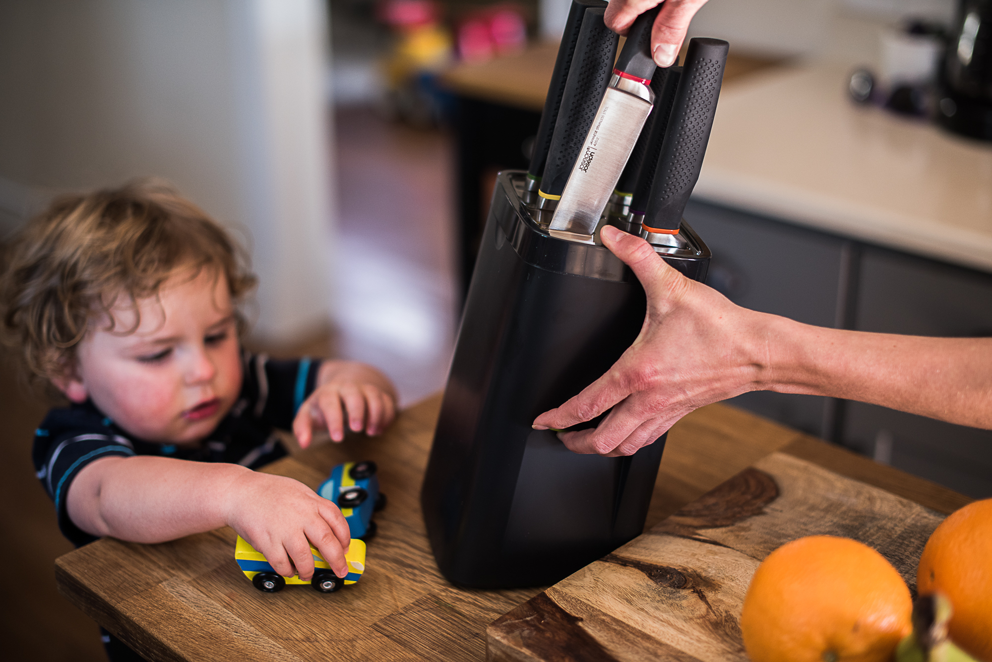 Joseph Joseph - LockBlock 6 Piece Knife Block Set