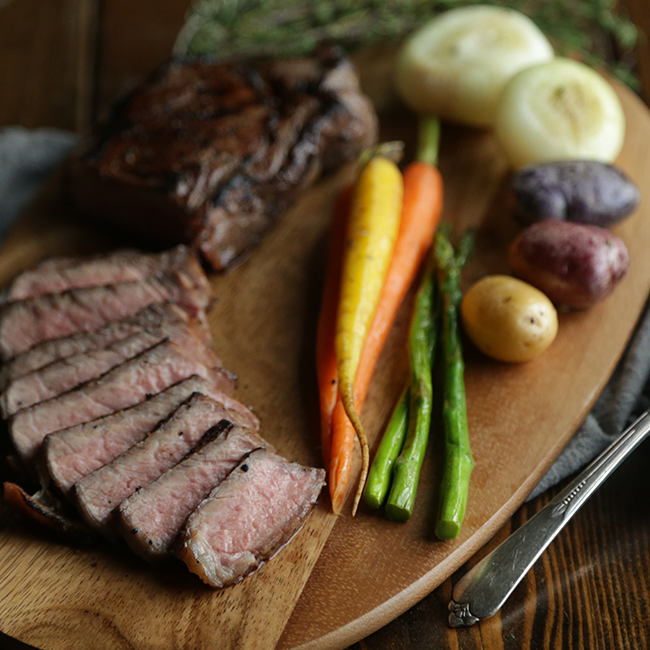 https://theinspiredhome.com/wp-content/uploads/2023/02/sous-vide-steak-site.jpg